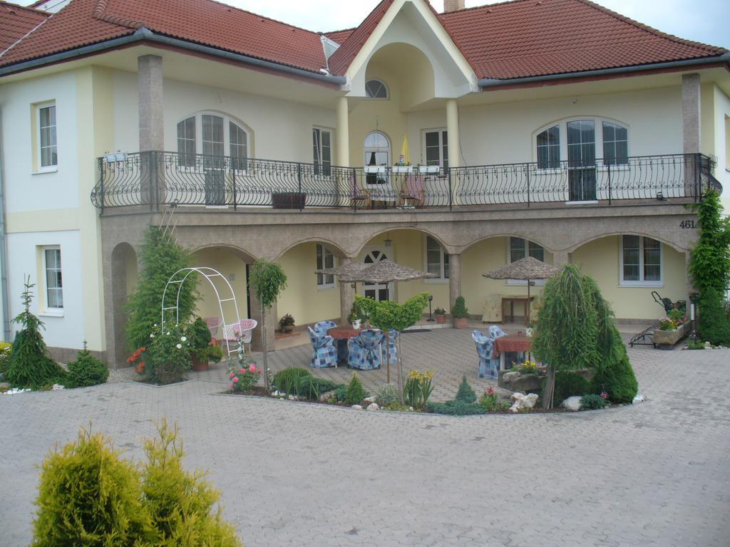 Villa Hawaii Rapotin Bagian luar foto